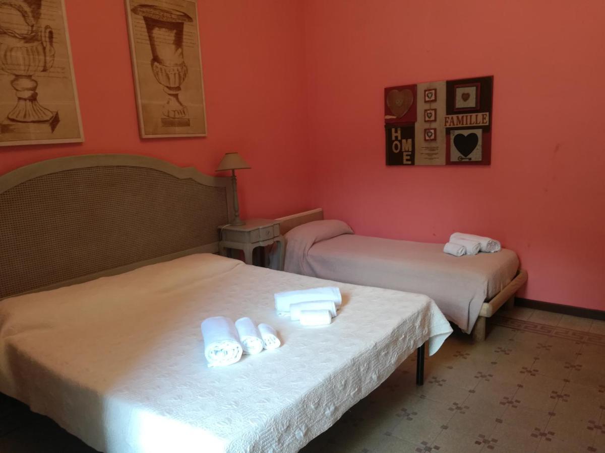 B&B A Due Passi Dal Mare Scilla Buitenkant foto